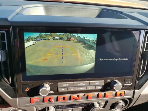 New 2025 Nissan Frontier PRO-4X w/ Interior Protection Package image 19