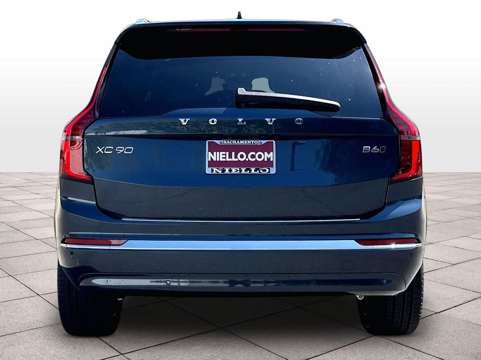 New 2026 Volvo XC90 B6 Plus w/ Protection Package Premier AWD/4WD image 6