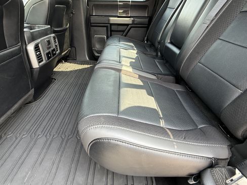 Used 2019 Ford F150 Raptor w/ Equipment Group 802A Luxury AWD/4WD image 16