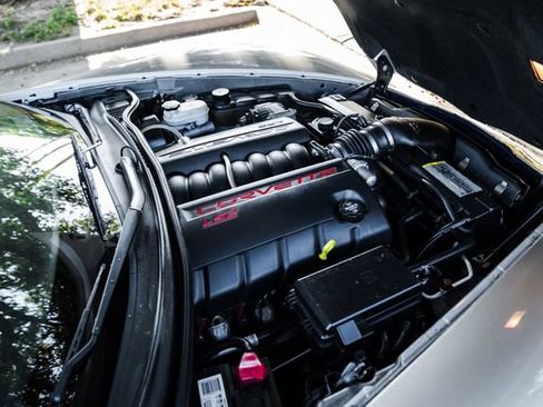 Used 2006 Chevrolet Corvette Convertible w/ Preferred Equipment Group image 17