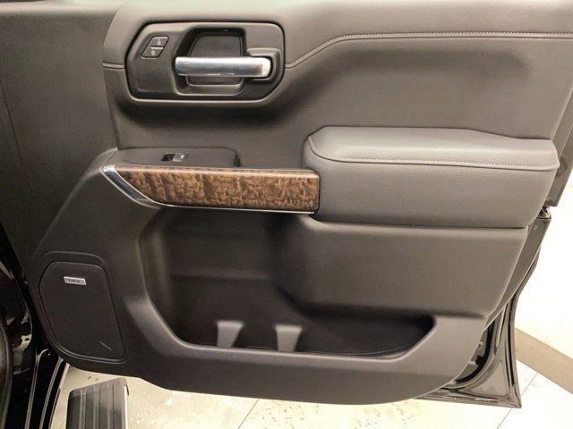 Used 2021 GMC Sierra 1500 Denali w/ Denali Ultimate Package AWD/4WD image 26