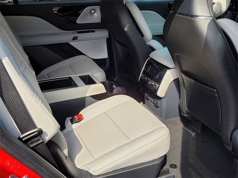 New 2025 Lincoln Aviator Reserve w/ Equipment Group 201A image 14
