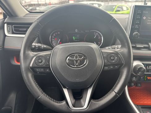 Used 2020 Toyota RAV4 Adventure image 25