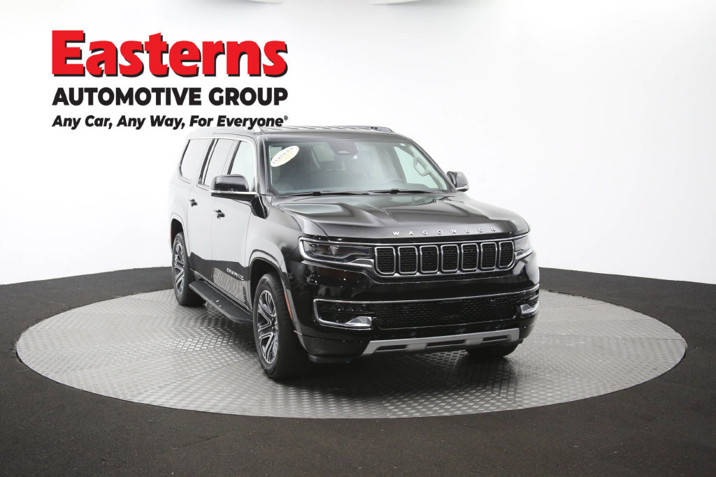 Used 2024 Jeep Wagoneer L Series II RWD image 60