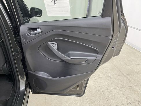 Used 2017 Ford Escape SE w/ Equipment Group 201A image 13