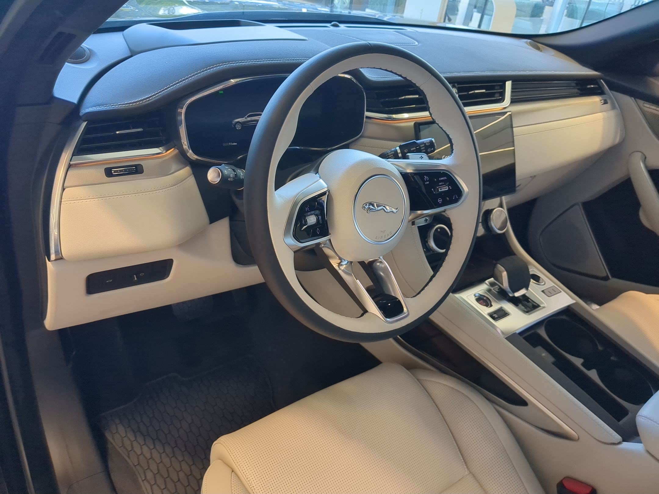 New 2026 Jaguar F-PACE R-Dynamic S AWD/4WD image 14