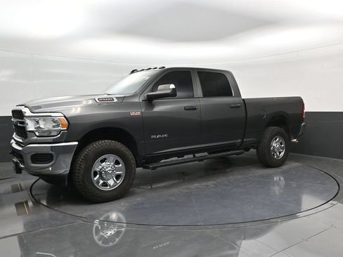 Used 2022 RAM 2500 Tradesman AWD/4WD image 4