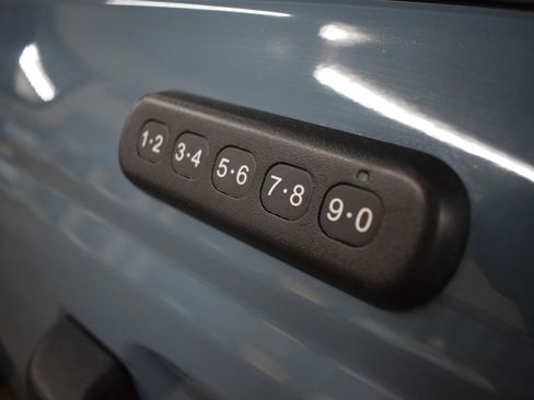 Used 2021 Ford Bronco Big Bend image 8