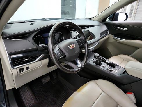 Used 2019 Cadillac XT4 Premium Luxury w/ Cold Weather Package FWD image 13