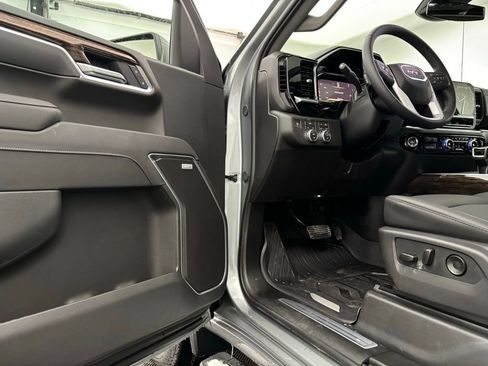 New 2026 GMC Sierra 1500 Elevation w/ Elevation Premium Package image 15