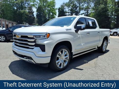 Certified 2024 Chevrolet Silverado 1500 High Country AWD/4WD image 36