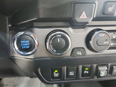 Used 2021 Toyota Tacoma TRD Pro image 28