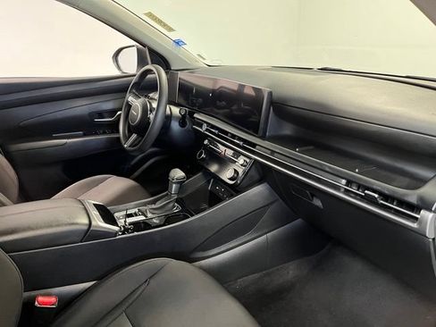 Used 2025 Hyundai Tucson SEL FWD image 10