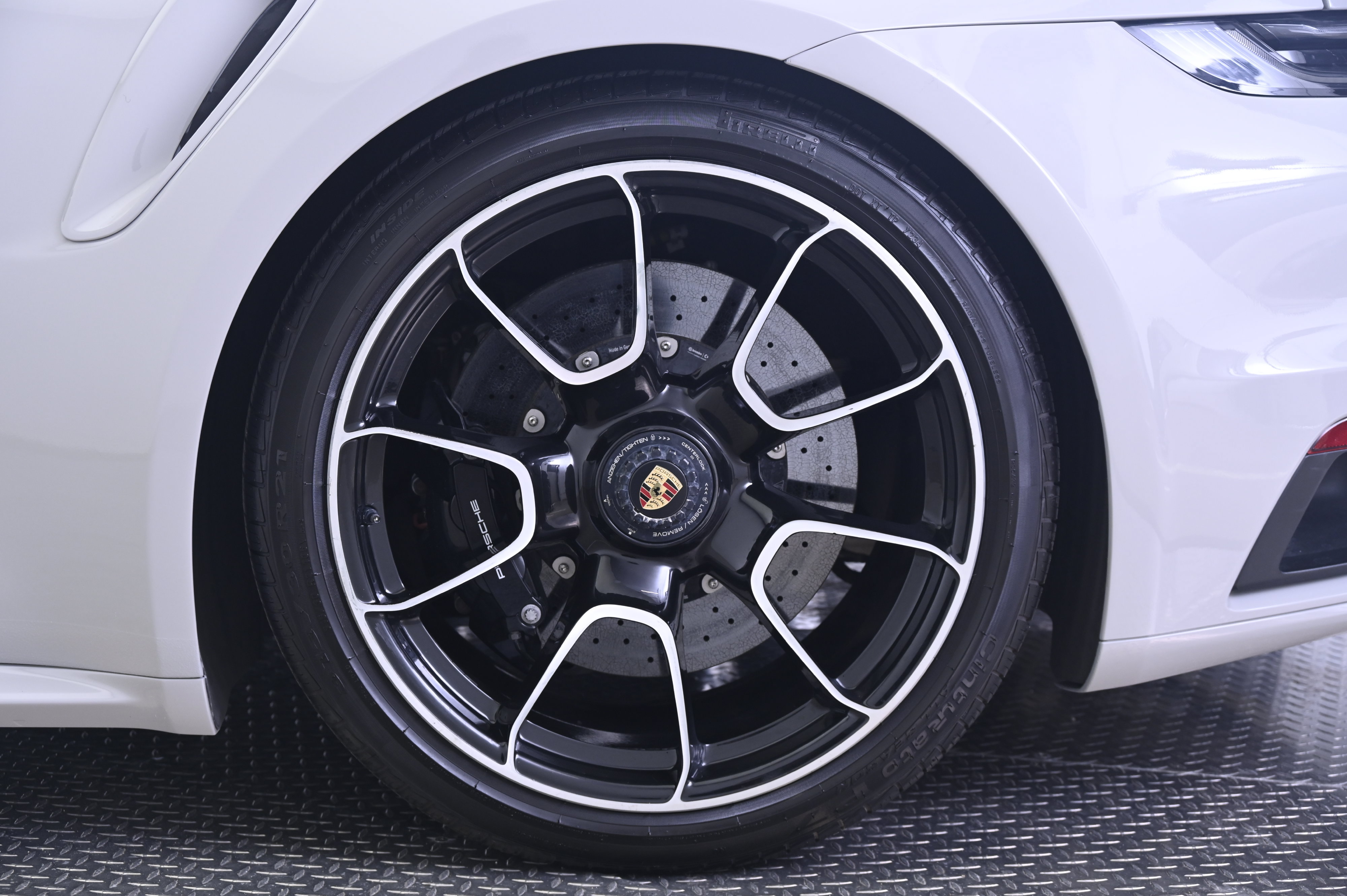 Certified 2021 Porsche 911 Turbo AWD/4WD image 12