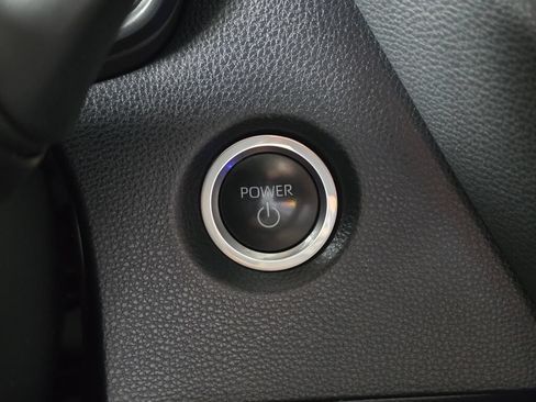 Used 2024 Toyota Corolla SE w/ SE Package FWD image 31