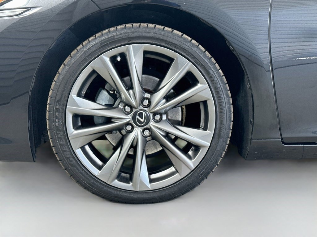Used 2019 Lexus ES 350 F Sport w/ Accessory Package 2 FWD image 37