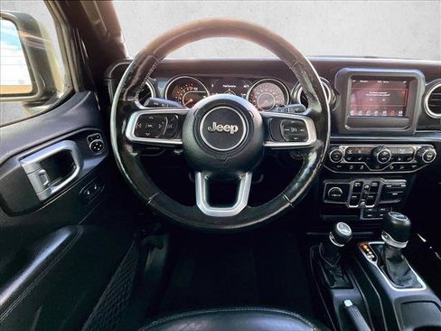 Used 2020 Jeep Wrangler Unlimited Sahara AWD/4WD image 7