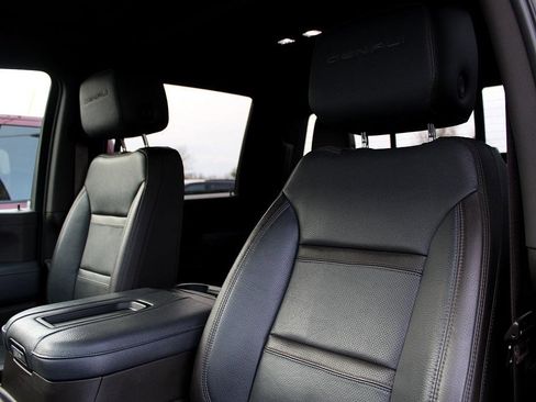 Used 2020 GMC Sierra 2500 Denali w/ Denali Ultimate Package image 17