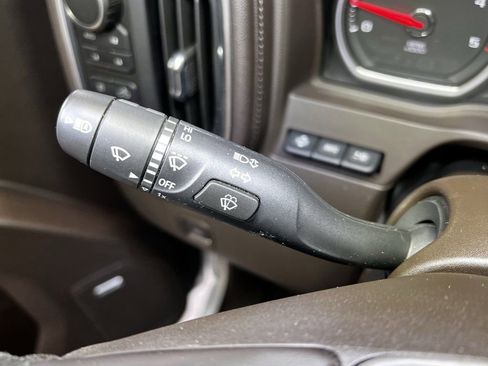 Used 2023 Chevrolet Silverado 2500 LTZ w/ LTZ Convenience Package image 30