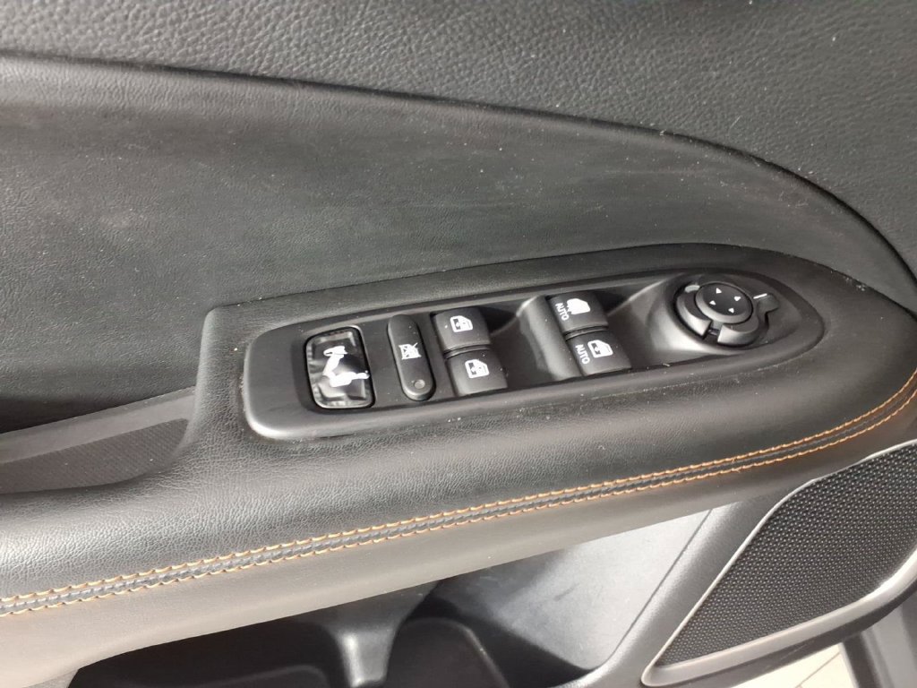 Used 2020 Jeep Compass Limited AWD/4WD image 14