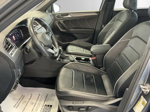 Used 2023 Volkswagen Tiguan SEL R-Line AWD/4WD image 9