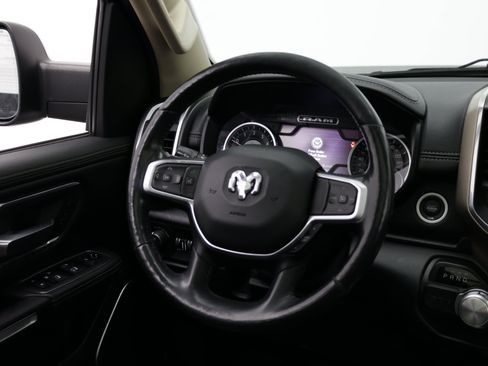 Used 2019 RAM 1500 Laramie RWD image 36