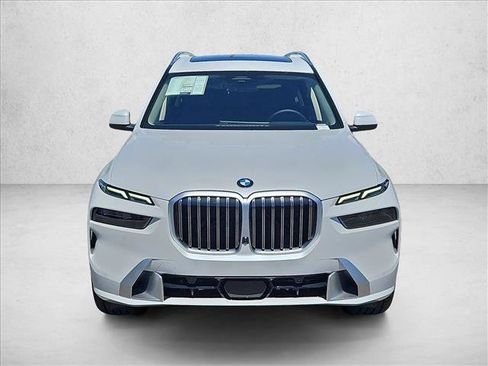 New 2027 BMW X7 xDrive40i w/ Premium Package AWD/4WD image 6