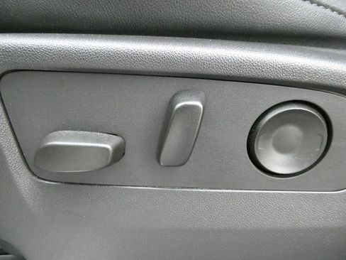 Certified 2024 Chevrolet Silverado 1500 LTZ w/ LTZ Premium Package image 25