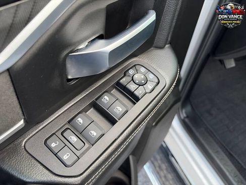 Used 2026 RAM 2500 Big Horn AWD/4WD image 11