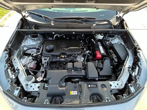 Used 2025 Toyota RAV4 LE AWD/4WD image 33