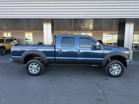Used 2015 Ford F250 Lariat w/ Lariat Ultimate Package AWD/4WD image 8