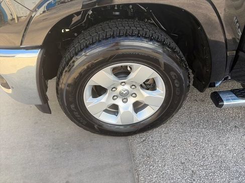 Used 2025 RAM 1500 Big Horn AWD/4WD image 25
