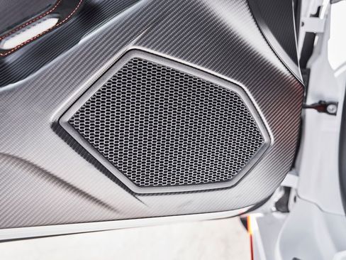 Used 2024 Lamborghini Huracan STO image 42