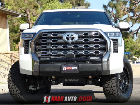 Used 2024 Toyota Tundra Platinum AWD/4WD image 18