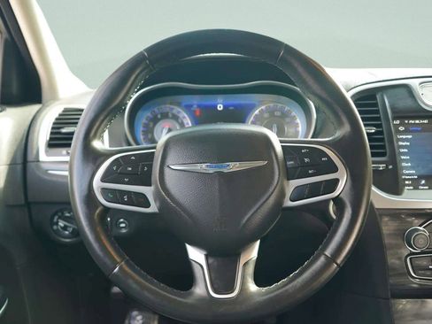 Used 2021 Chrysler 300 Touring L image 56