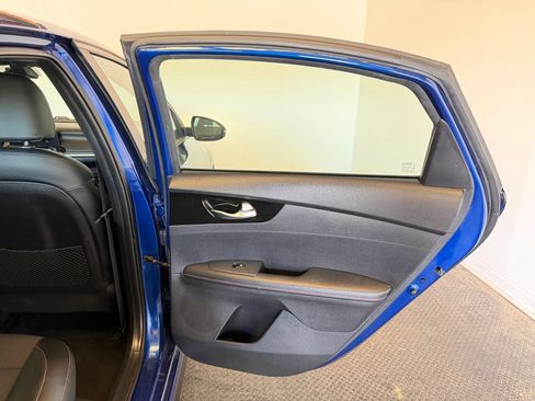 Used 2021 Kia Forte GT FWD image 31