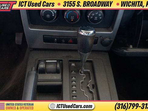 Used 2010 Jeep Liberty Sport w/ Popular Equipment Group AWD/4WD image 18