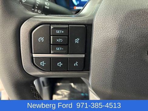 Used 2025 Ford F350 Lariat w/ FX4 Off-Road Package AWD/4WD image 19