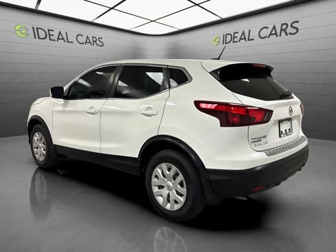 Used 2019 Nissan Rogue Sport S FWD image 7