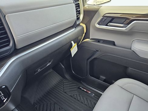 New 2026 Chevrolet Silverado 1500 LT AWD/4WD image 16