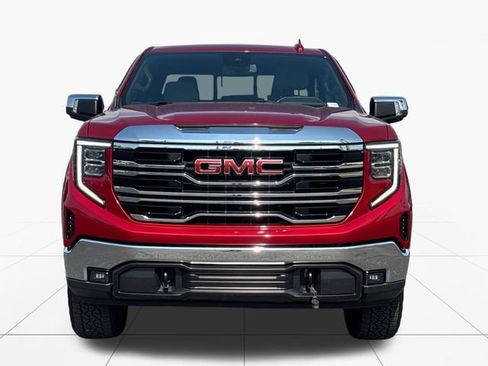 Used 2023 GMC Sierra 1500 SLT w/ SLT Convenience Package AWD/4WD image 9