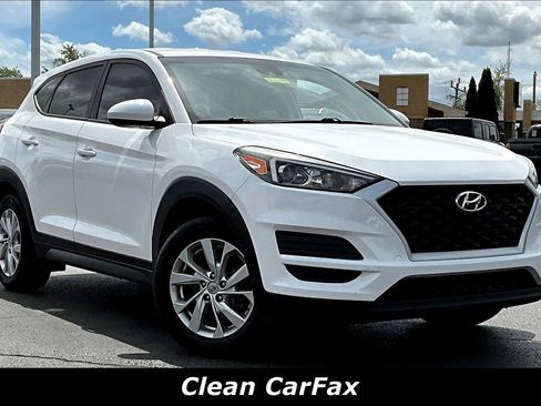 Used 2019 Hyundai Tucson SE image 2