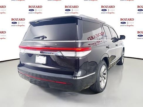 Certified 2022 Lincoln Navigator 4WD image 8