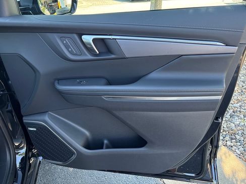 New 2026 Buick Enclave Sport Touring w/ Power Package FWD image 49