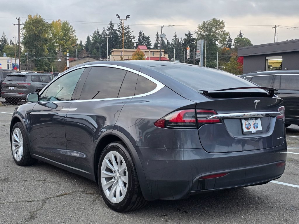 Used 2020 Tesla Model X Long Range AWD/4WD image 6