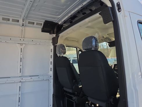 New 2026 RAM ProMaster 2500 FWD image 10