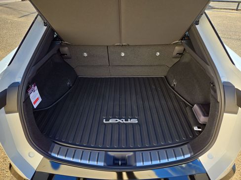 New 2026 Lexus RZ 350e 2WD image 12