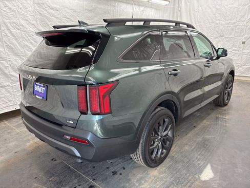Certified 2023 Kia Sorento X-Line EX AWD/4WD image 3