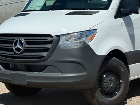 New 2026 Mercedes-Benz Sprinter 2500 image 2