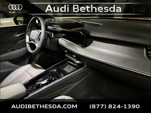 New 2026 Audi Q3 quattro 2.0T AWD/4WD image 10